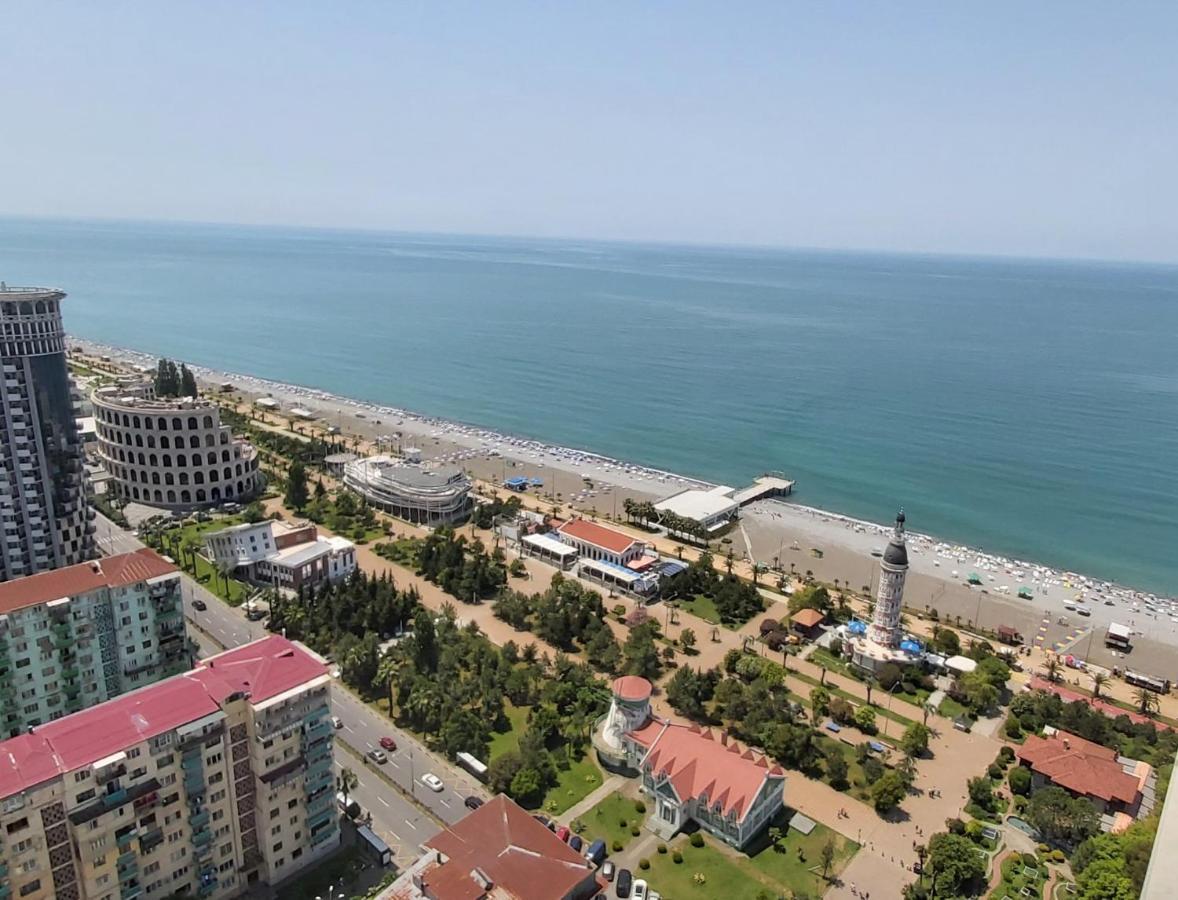 Luxury Sea View Orbi City Batumi Eksteriør billede