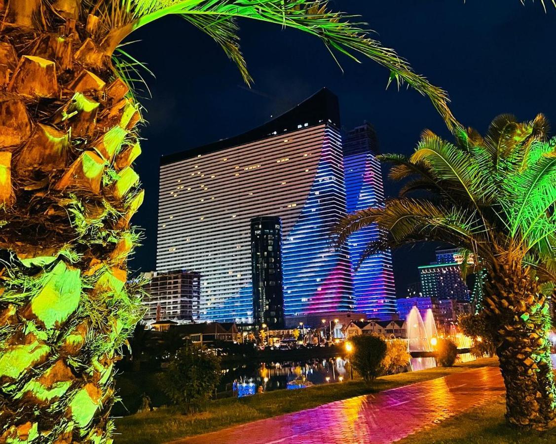 Luxury Sea View Orbi City Batumi Eksteriør billede